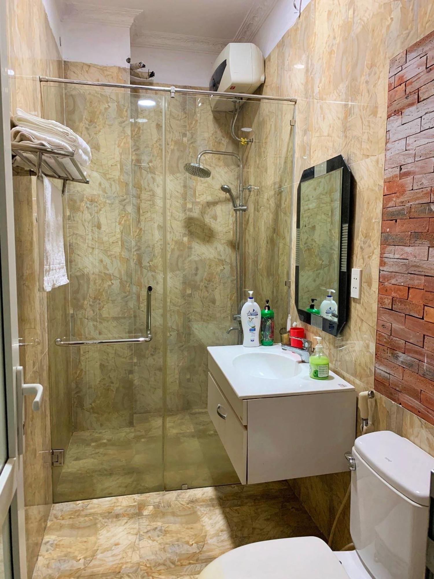 Desi Dera Hotel Đà Nẵng Exterior foto